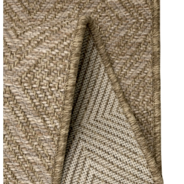 Beige diamond‑pattern rug styled for modern interiors.